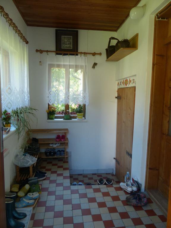 Bizoni Dvur Hotell Retenice Exteriör bild