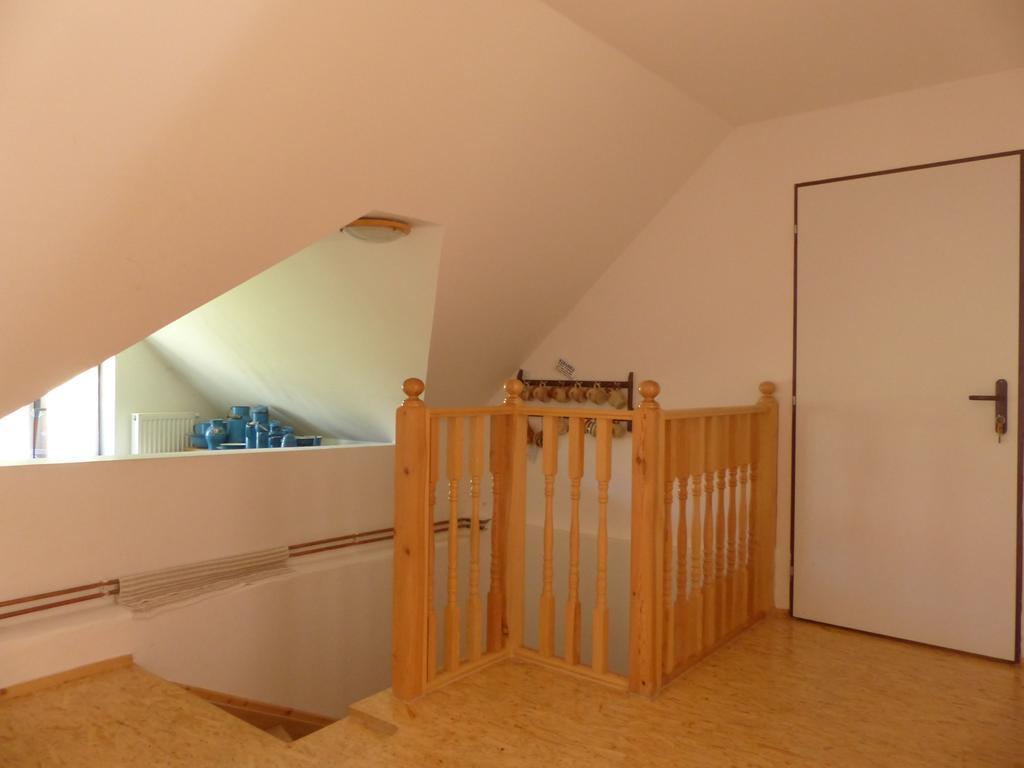 Bizoni Dvur Hotell Retenice Exteriör bild